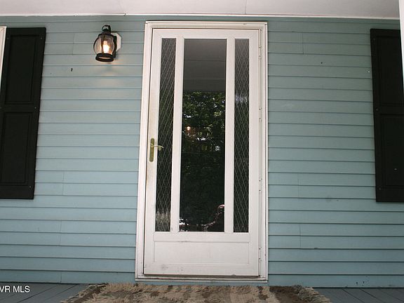 3rd image of 130 Kenneth Foster Rd