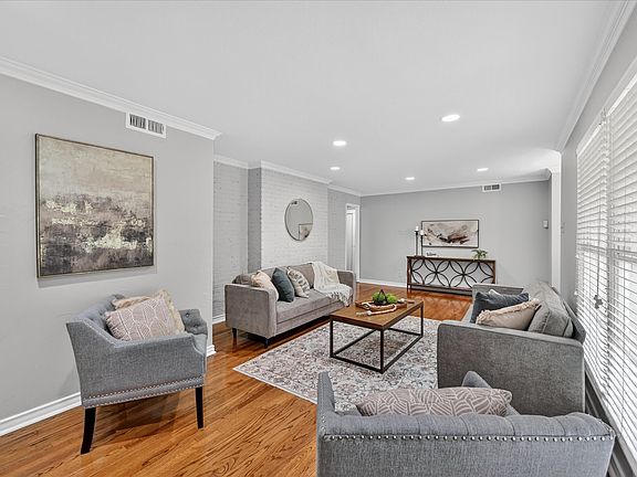 5th image of 5014 Rexton Ln