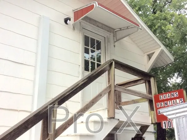 107 W Lindburg St, Pittsburg, KS 66762