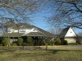 914 N Cockrell Hill Rd, Desoto, TX 75115