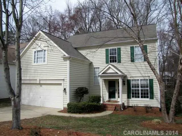 6415 Harburn Forest Dr, Charlotte, NC 28269