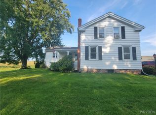 2267 Lkpt Olcott Rd, Newfane, NY 14108