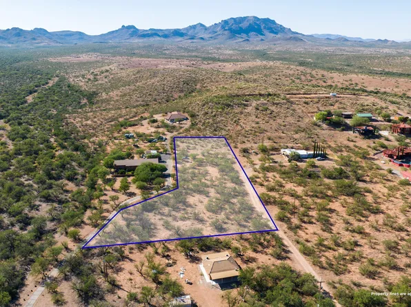 2354 W Frontage Rd #A, Tubac, AZ 85646