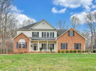 415 Hunters Mill Ln, Evington, VA 24550