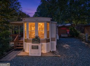12 Tip Top Cir, Cleveland, GA 30528