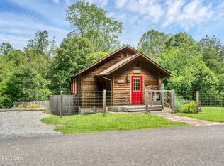 1148 Laurel Rd, Townsend, TN 37882