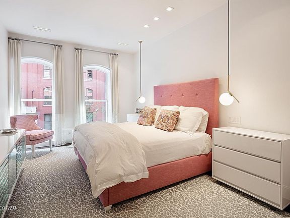 4th image of 92 Laight St #2I