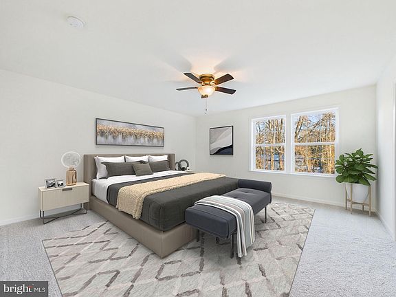 3rd image of 18213 Jillian Ln