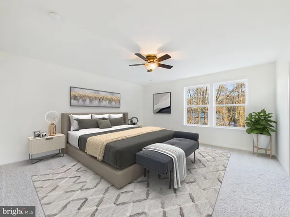 18213 Jillian Ln, Triangle, VA 22172