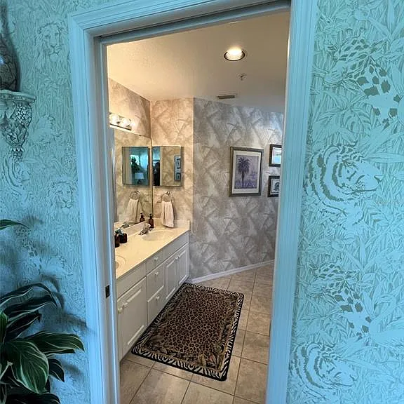 6632 Pineview Ter #10-201 — Photo 12