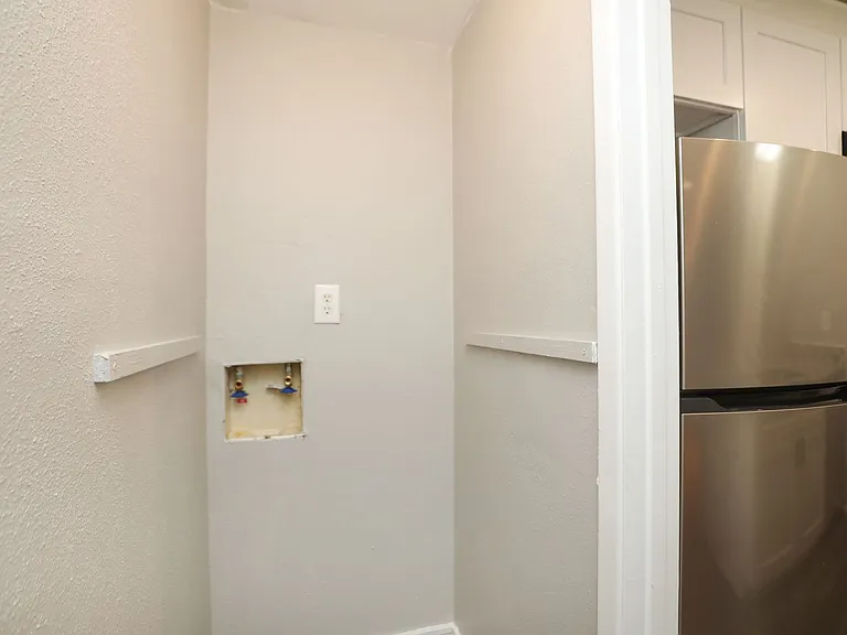2100 Wilcrest Dr #127 — Photo 16