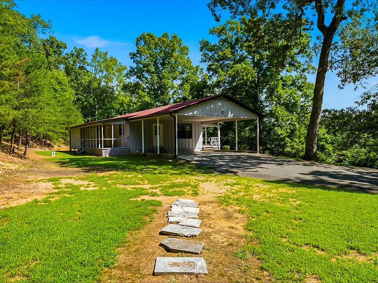 250 Goodfield Ck Rd — Photo 17