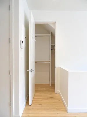 Rented by Keller Williams NYC | media 5