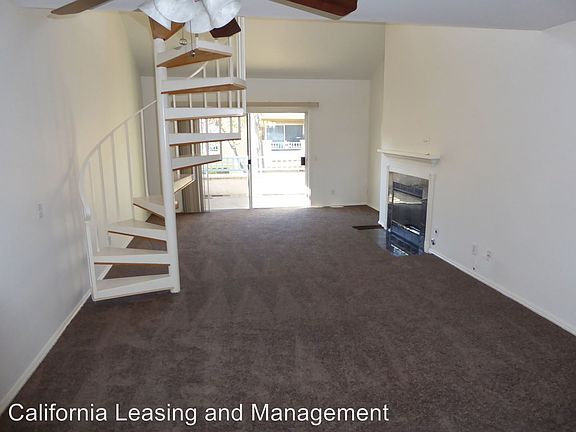 3rd image of 25873 McBean Pkwy Unit 53