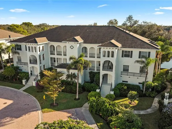 780 Bentwater CIR #102, NAPLES, FL 34108