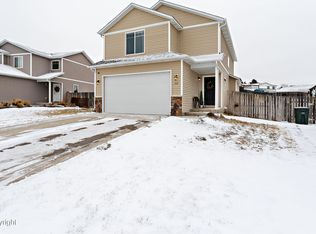 512 Kilkenny Cir, Gillette, WY 82716