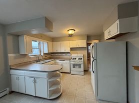3522 South Oak Park Avenue, 2F