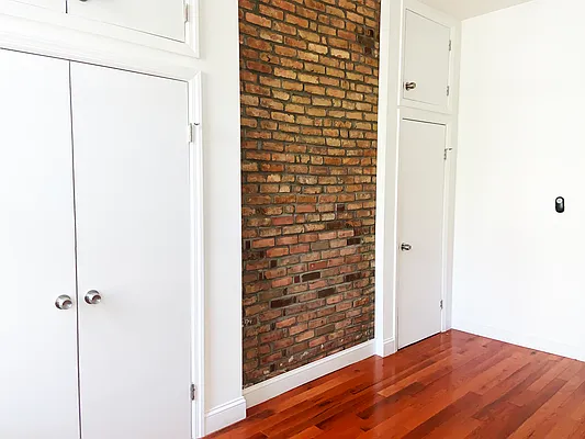 Rented by Stewart Harrison LLC | media 20