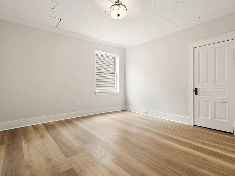 10-14 S Decatur St #12B — Photo 6