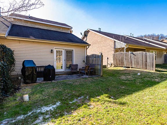 2nd image of 7062 La Christa Way