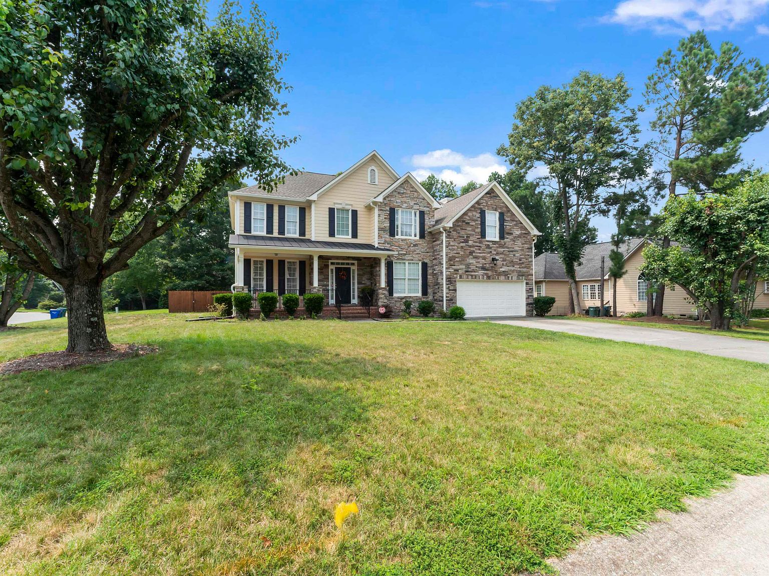 203 Barrington Overlook Dr