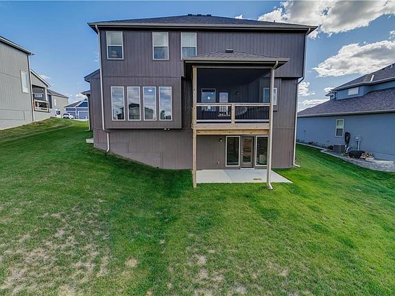 5th image of 5220 NE 91st St