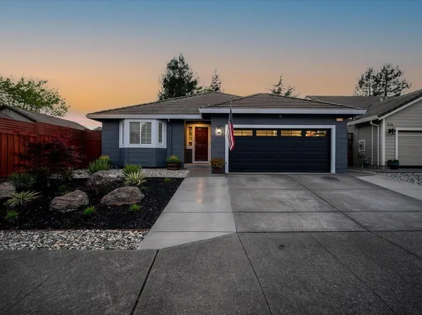 379 Sugar Maple Lane, Windsor, CA 95492