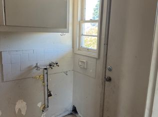 308 Springs Rd, Vallejo, CA 94590