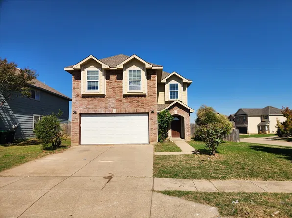 237 Crescent Ridge Dr, Fort Worth, TX 76140