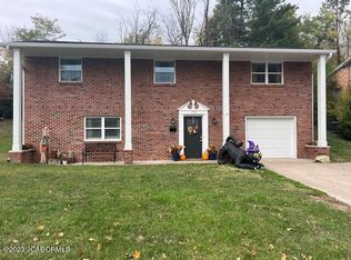 106 S Lincoln St, Jefferson City, MO 65101