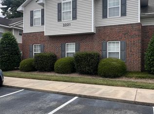 2221 Locksley Woods Dr APT C, Greenville, NC 27858