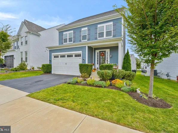 25604 Harvest Hills Dr, Chantilly, VA 20152