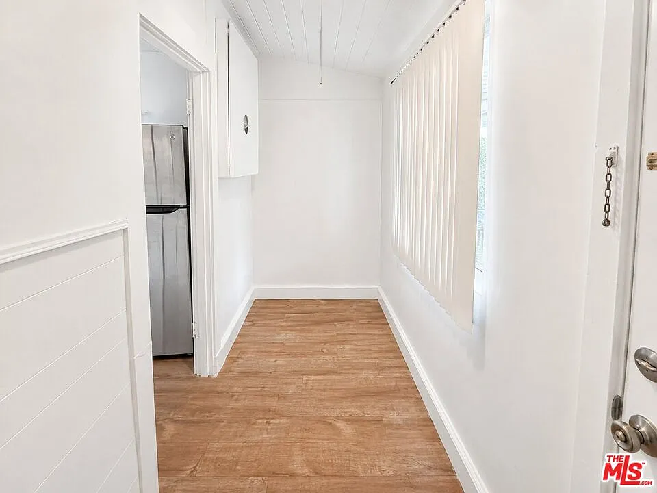 Studio, 1.0 bath, 500 sqft, $1,675 — Photo 3