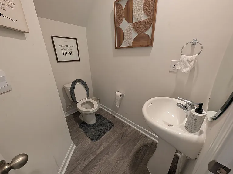 7022 N Mills Rd — Photo 8