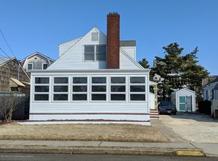 18 2nd Ave, Manasquan, NJ 08736