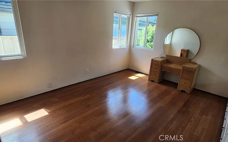 265 Chatham Ln — Photo 21