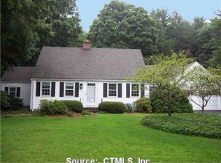 31 Tootin Hill Rd, West Simsbury, CT 06092