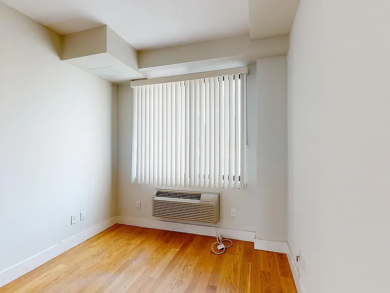 71 E 110th St #5B — Photo 8