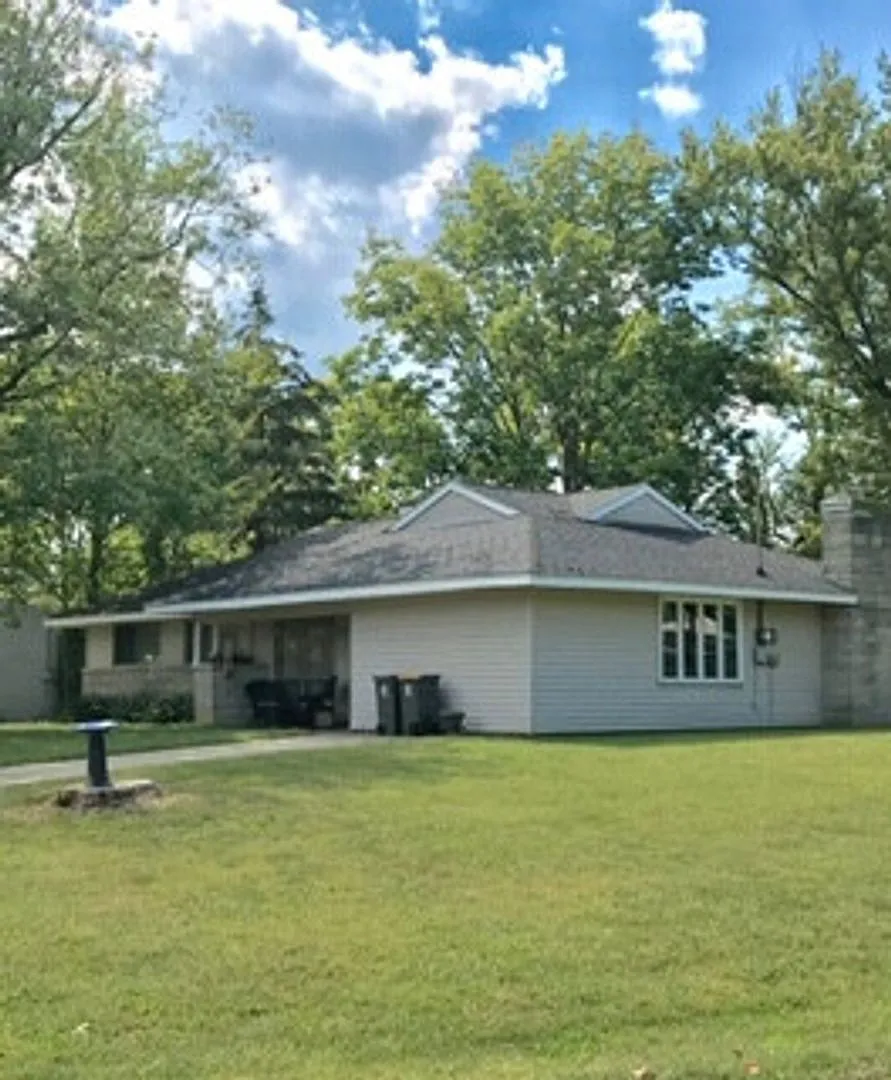 3 Bedroom Ranch Home Avail August 2026; Monthly Rent $1,650 — Photo 2
