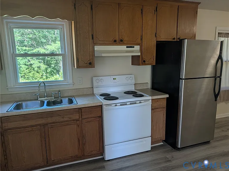 23421 Courthouse Rd — Photo 7