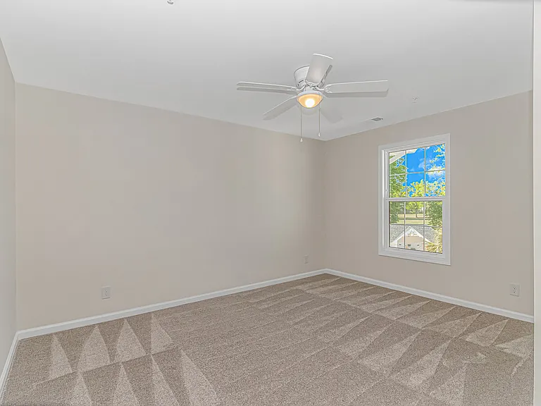 485 White River Dr #30I — Photo 10