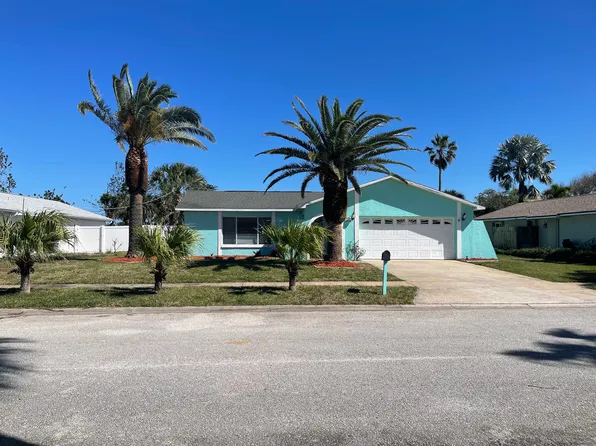 575 Coconut St, Satellite Beach, FL 32937