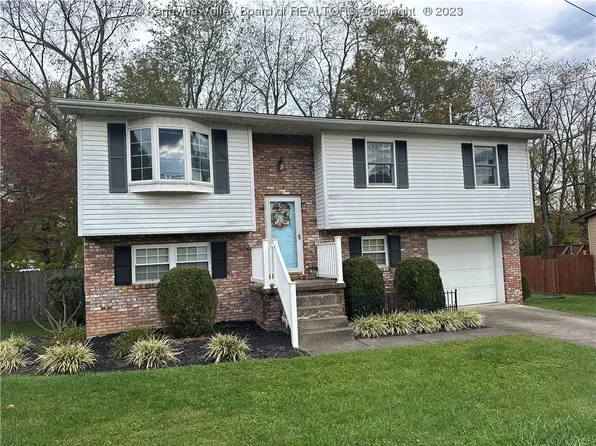 106 Dawn Hts, Scott Depot, WV 25560