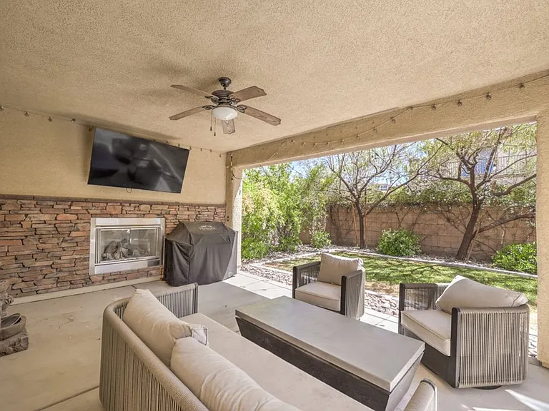 2815 Shining Sun Way — Photo 23
