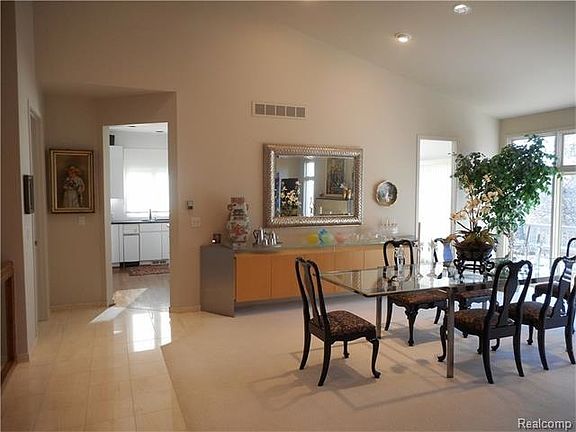 2nd image of 5985 Brookstone Ct