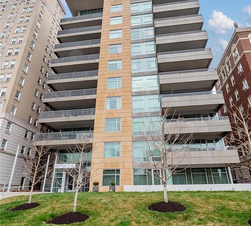 1st image of 4545 Lindell Blvd APT 13