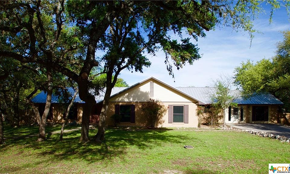 1st image of 928 Willow Creek Cir