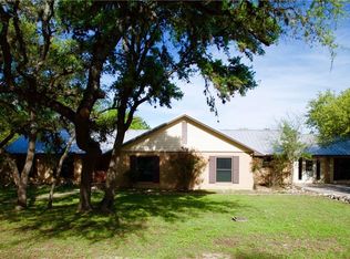 928 Willow Creek Cir, San Marcos, TX 78666