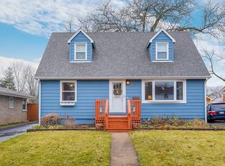 518 S Michigan Ave, Villa Park, IL