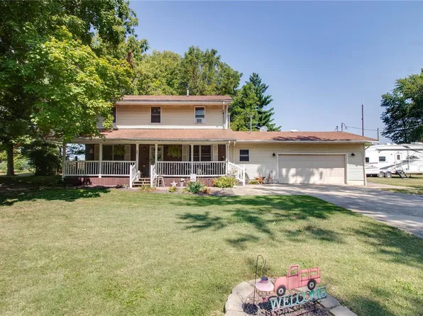 505 Hinton St, Kane, IL 62054